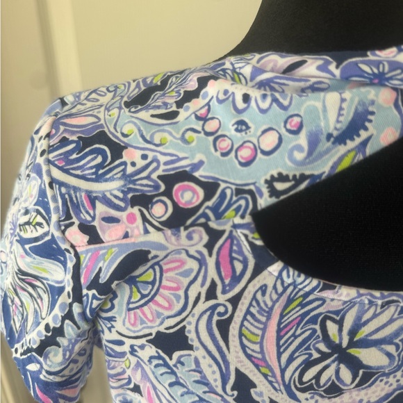Lilly Pulitzer sz S, Short Sleeve Bay Dress, Iris Blue Namastay in the Jungle - Picture 6 of 8
